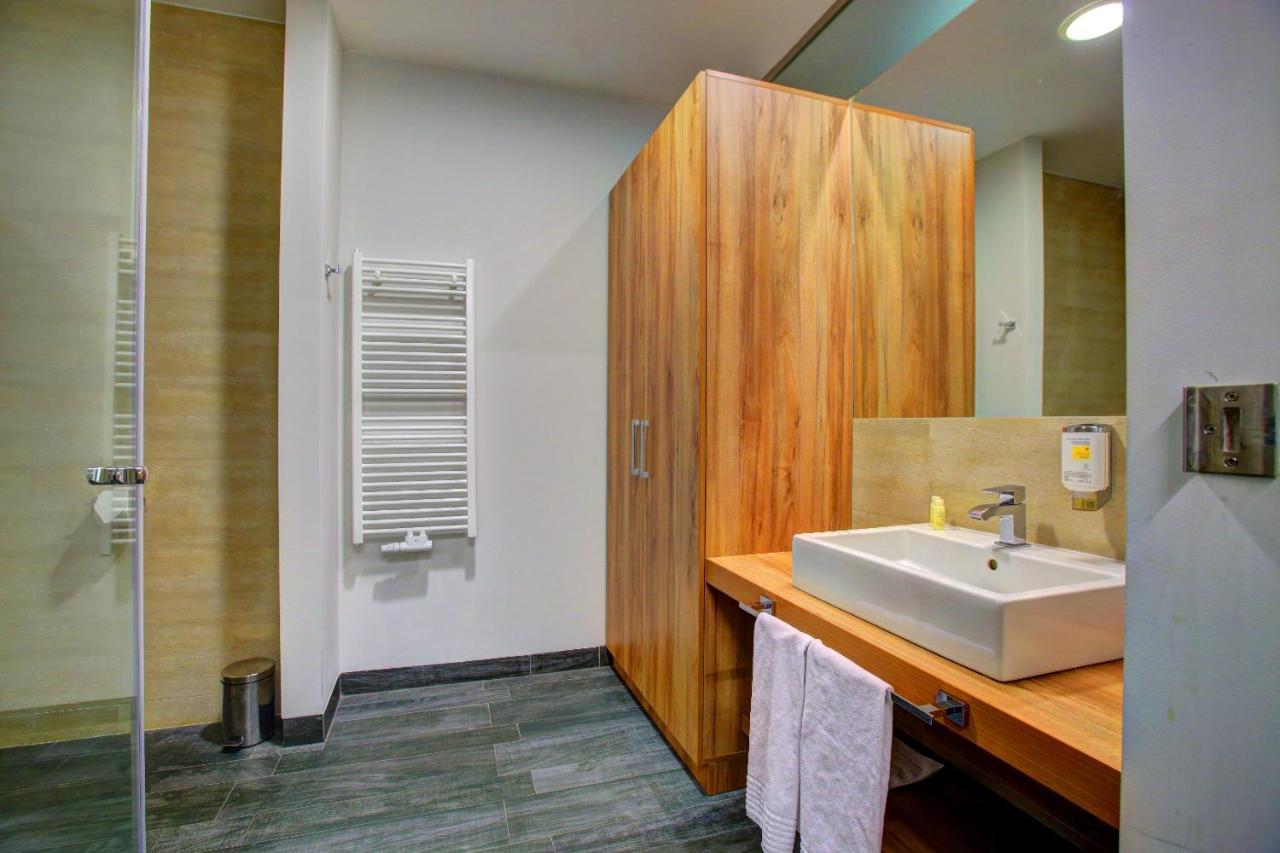Hotel Bonifacio Spa&Sport Resort Sochocin 외부 사진