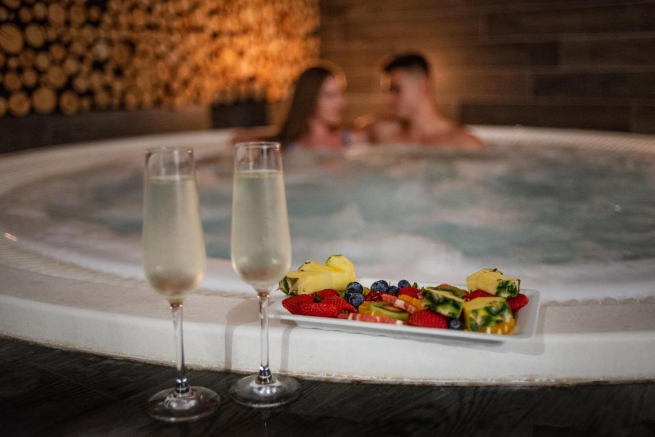 Hotel Bonifacio Spa&Sport Resort Sochocin 외부 사진