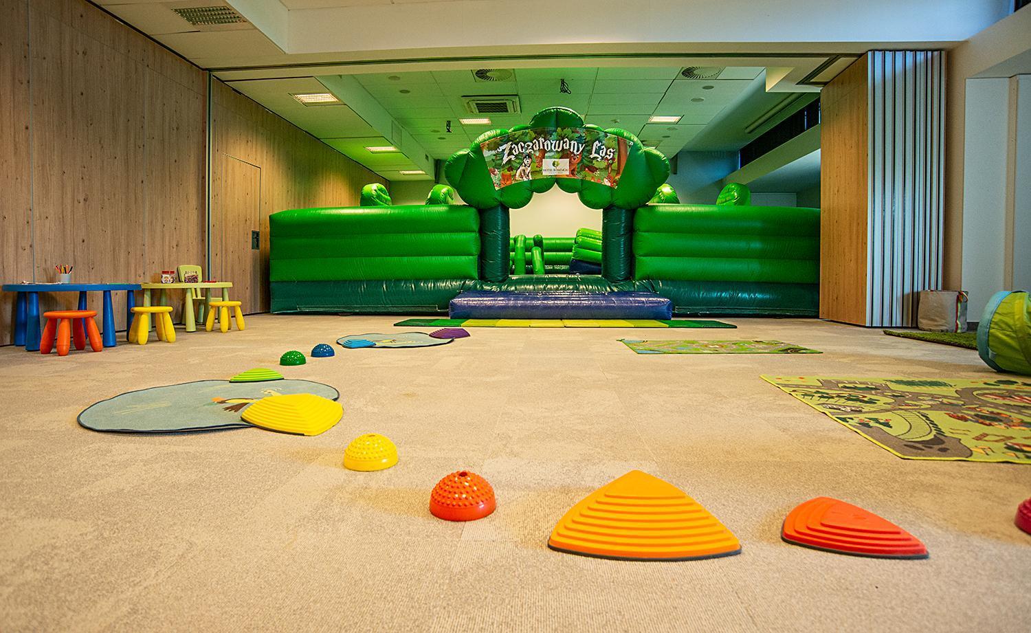 Hotel Bonifacio Spa&Sport Resort Sochocin 외부 사진